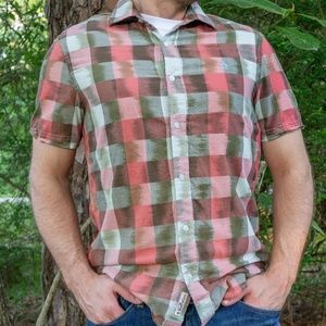 PENGUIN Casual Short Sleeve Button Down (red/grn)